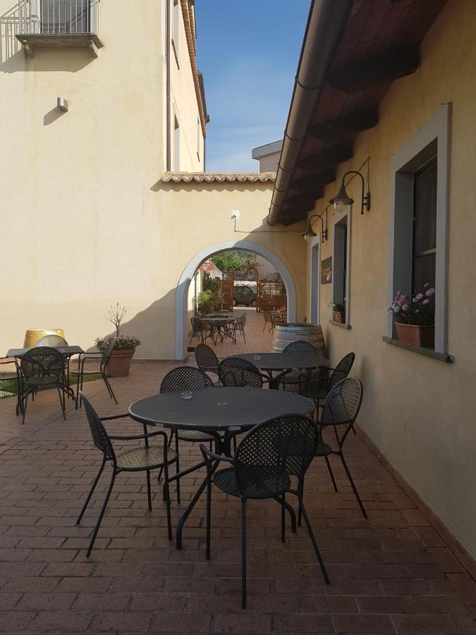 I Giardini Del Novecento Hotel Lamezia Terme Bagian luar foto