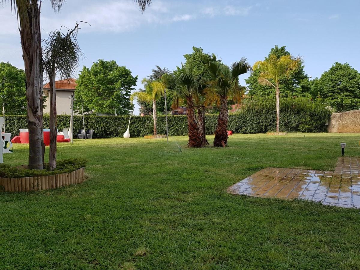 I Giardini Del Novecento Hotel Lamezia Terme Bagian luar foto