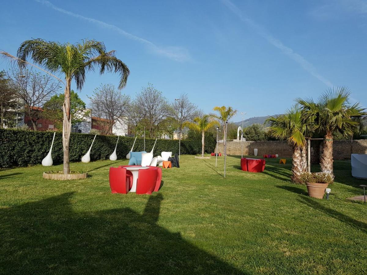 I Giardini Del Novecento Hotel Lamezia Terme Bagian luar foto