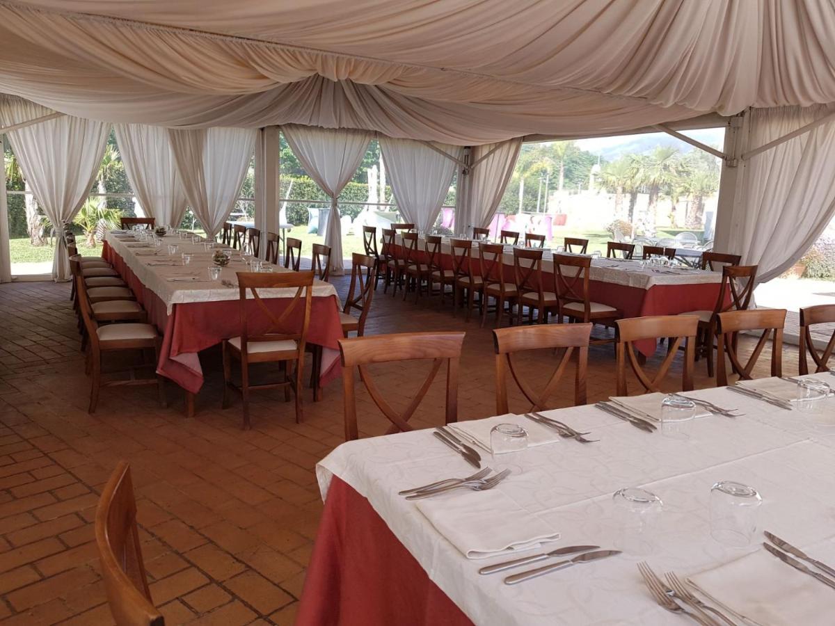 I Giardini Del Novecento Hotel Lamezia Terme Bagian luar foto